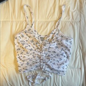 Tilly's (Sky and Sparrow) White Floral Ruched Crop Top